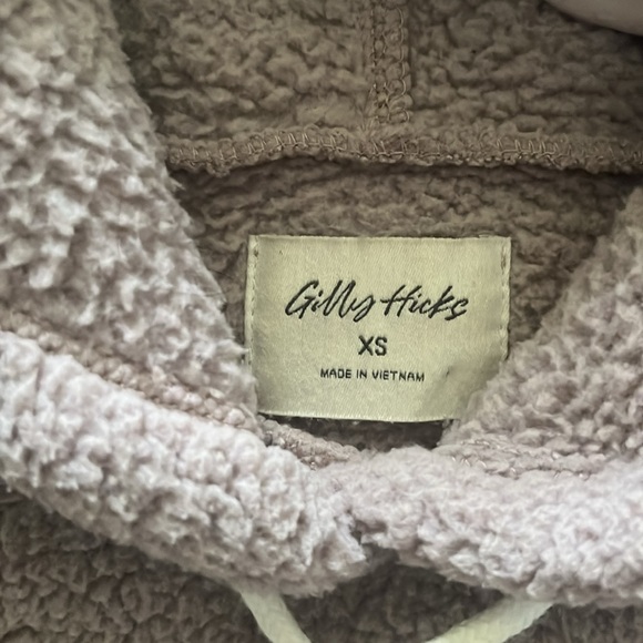 Cute Fall Sweater - NWT- #boutique - Picture 2 of 3